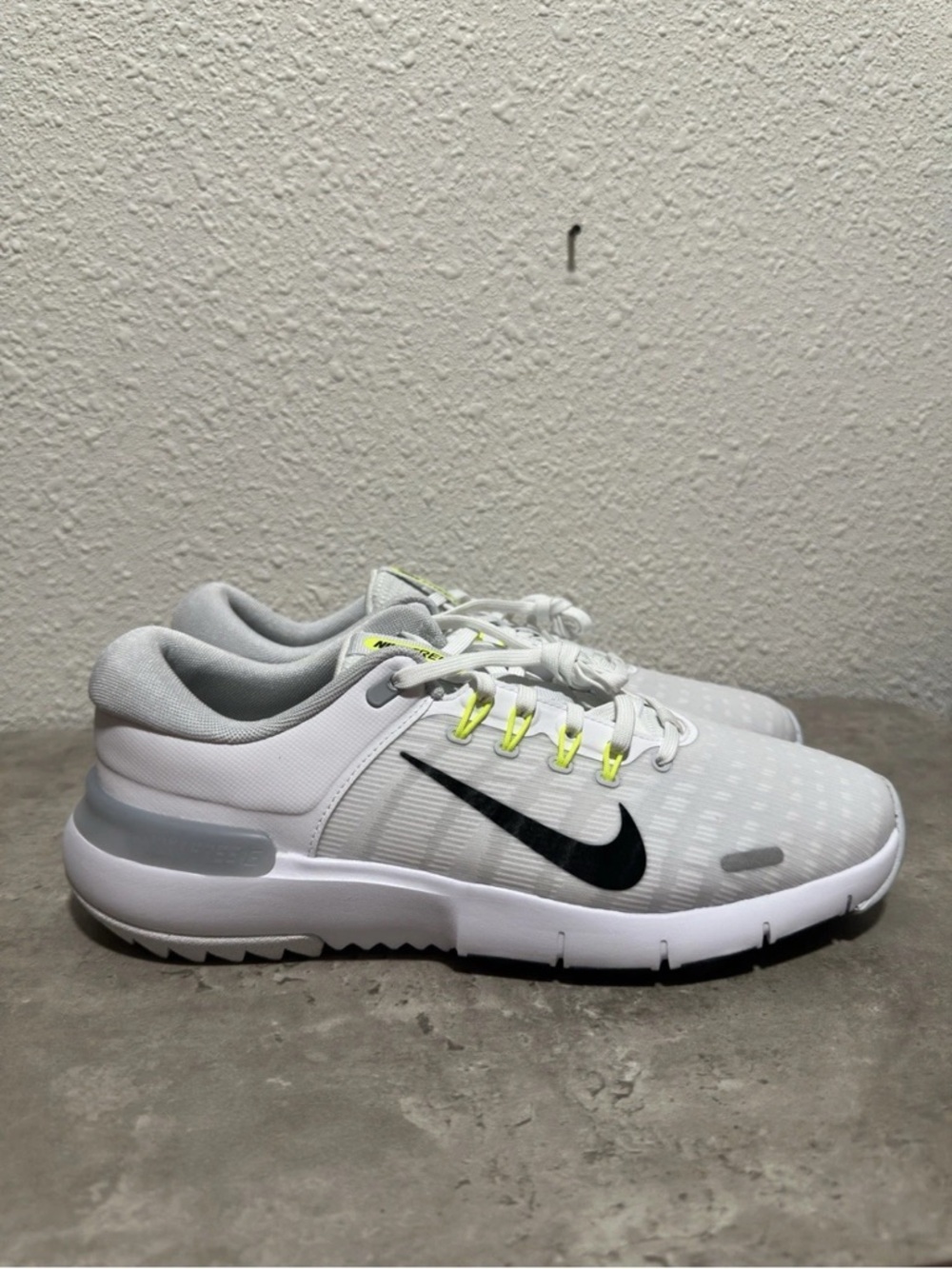 Nike Free Golf Spikeless Golf Shoes Next Nature FQ7875-101 Mens Size 10.5 Wide